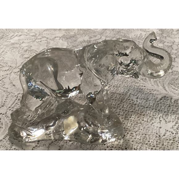 Crystal ELEPHANT Wonders of the Wild Made in Germany 5.5" Tall x 7” Wide - Picture 1 of 9